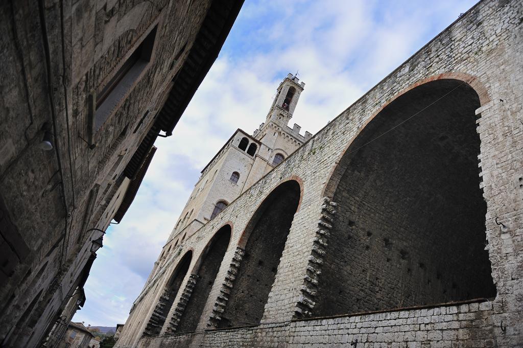 La Signora Dei Fiori Leilighet Gubbio Eksteriør bilde